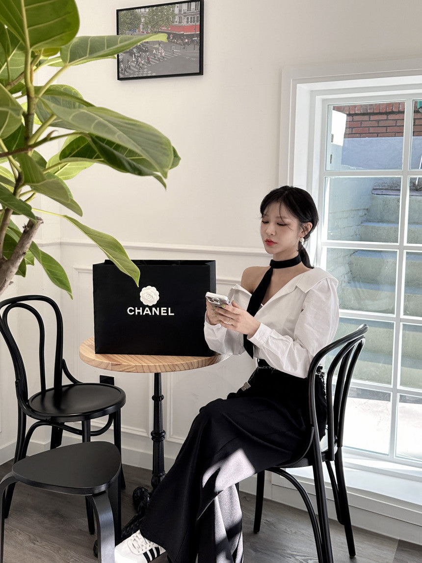 デザインシャツトップス