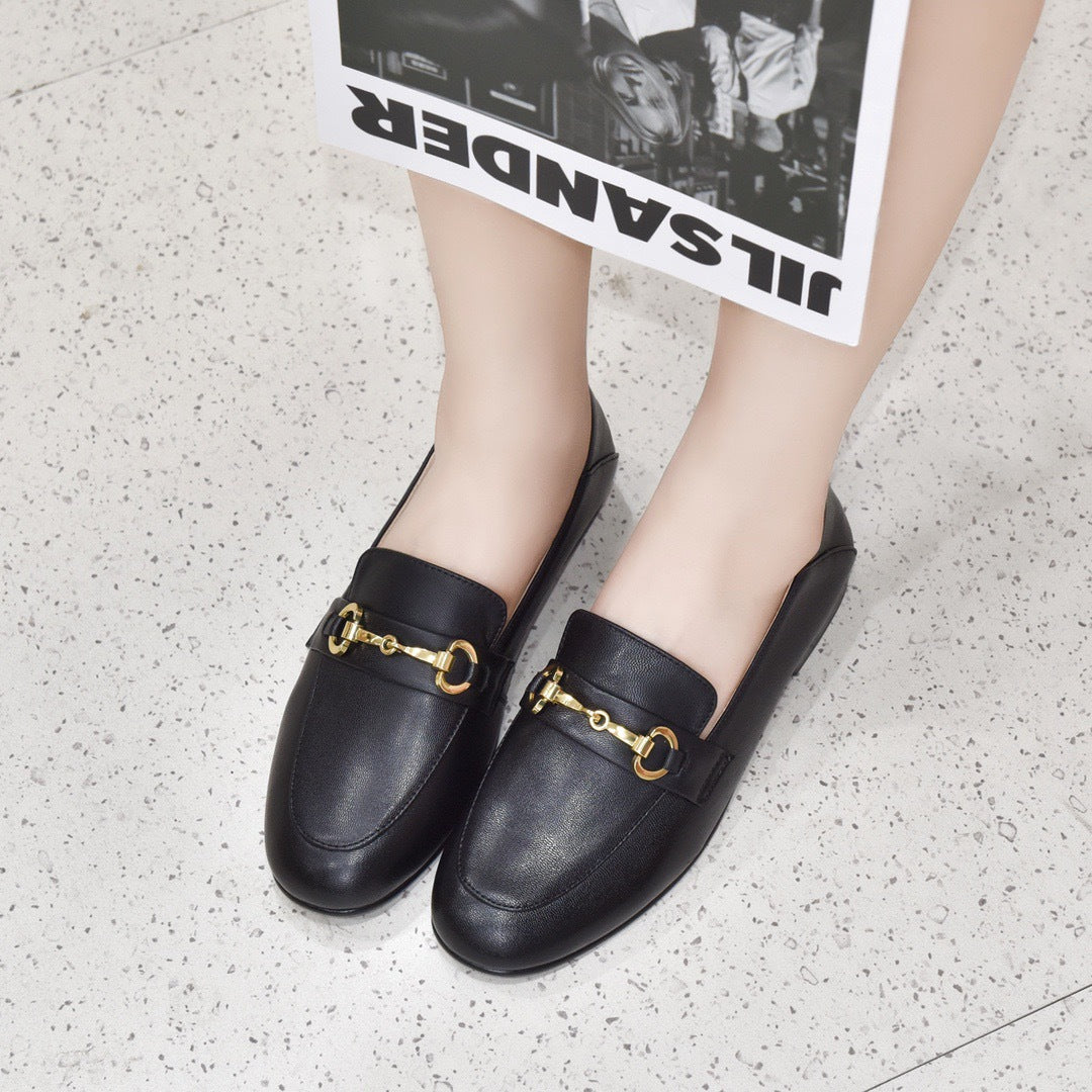 エレガントフラットローファー