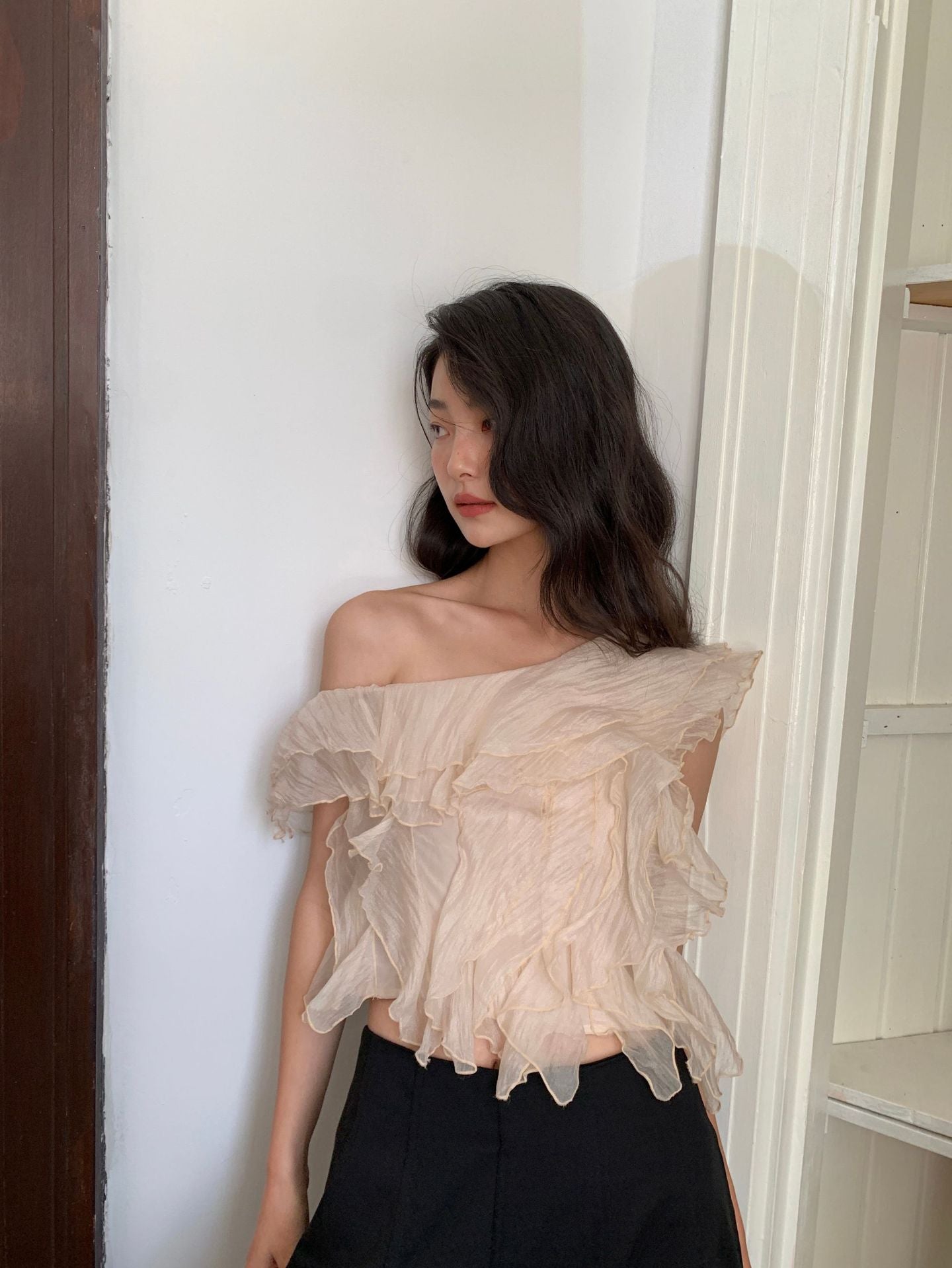 アシンメトリーシフォンフリルトップス