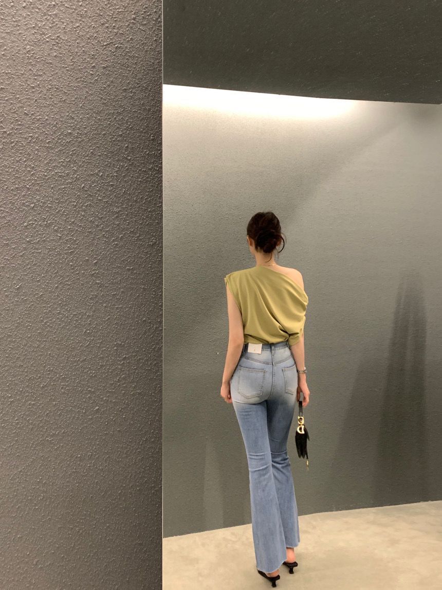 即納【新作 4/10(金)12:00~販売START】ギャザードレープワンショルトップス