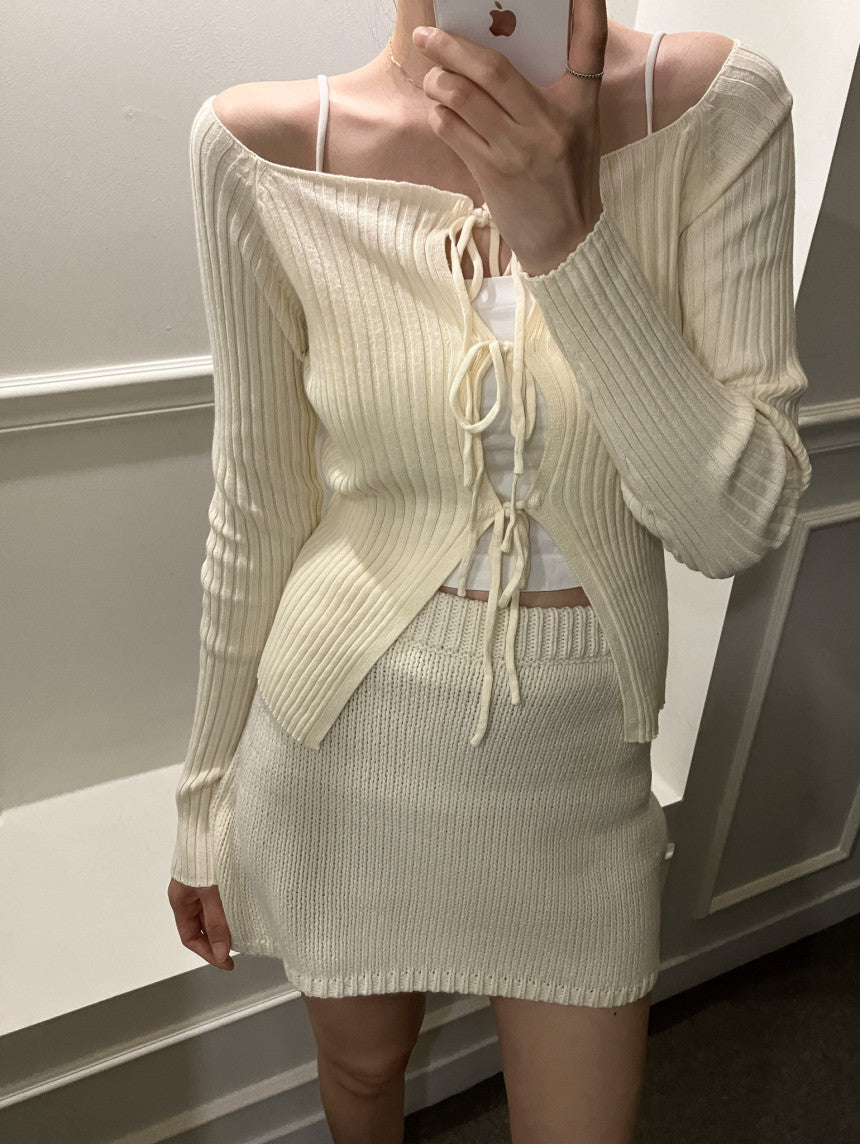 オフショルフロントリボンリブカーディガン