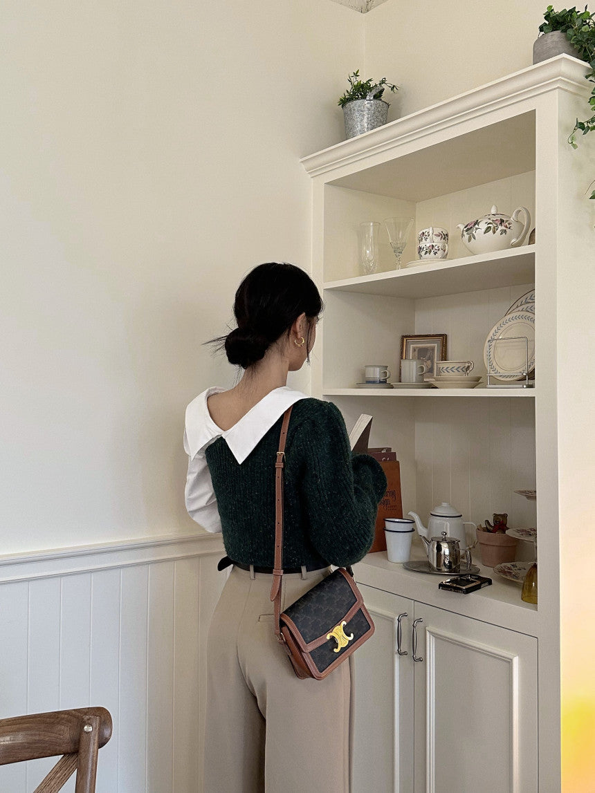 デザインシャツトップス