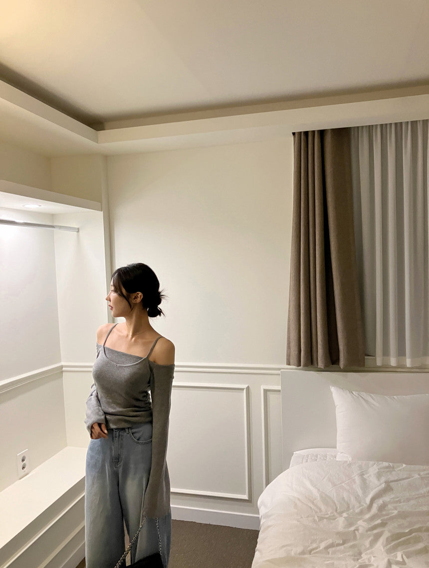 【即納】レイヤードオフショルダートップス