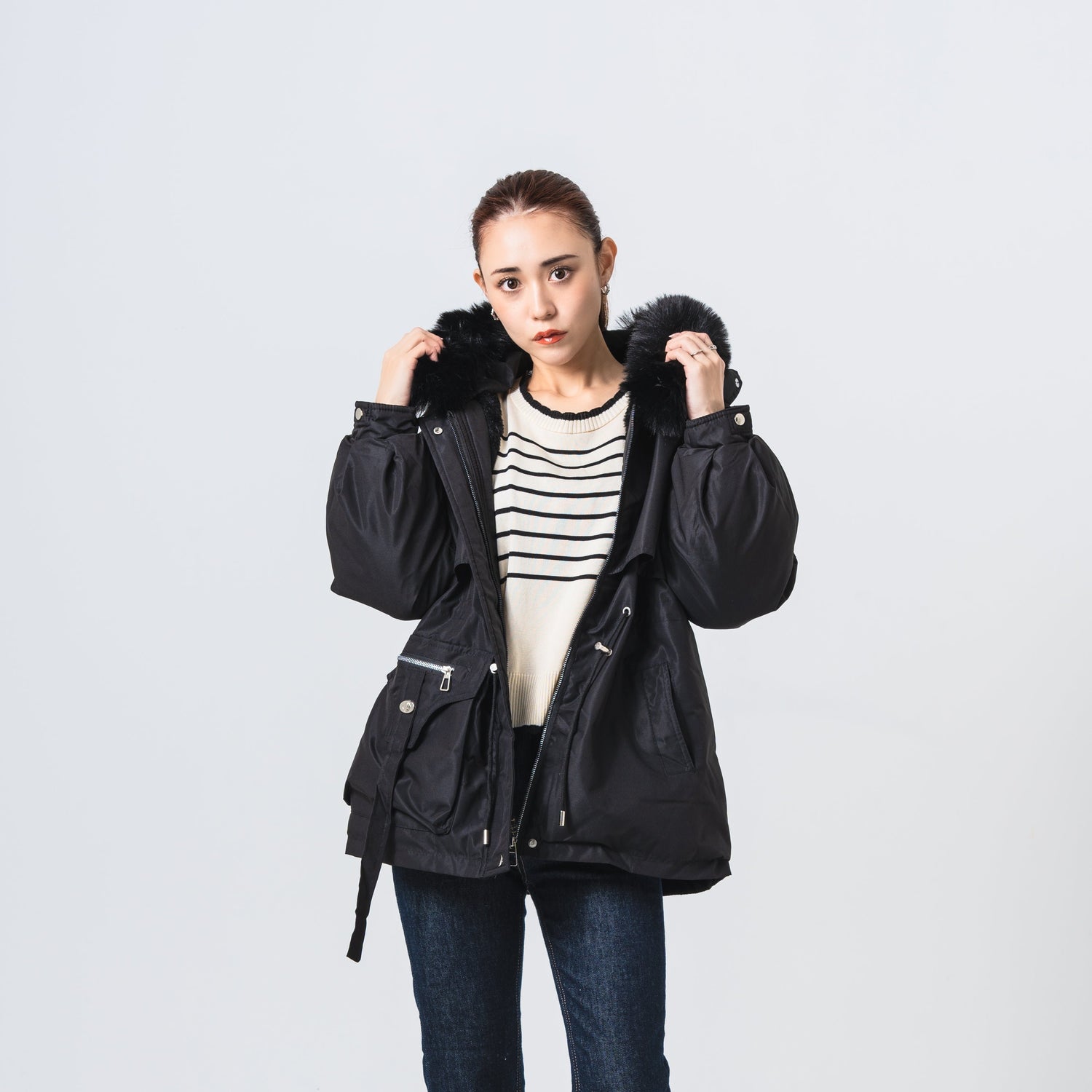 ファー付きウエストドロストコート