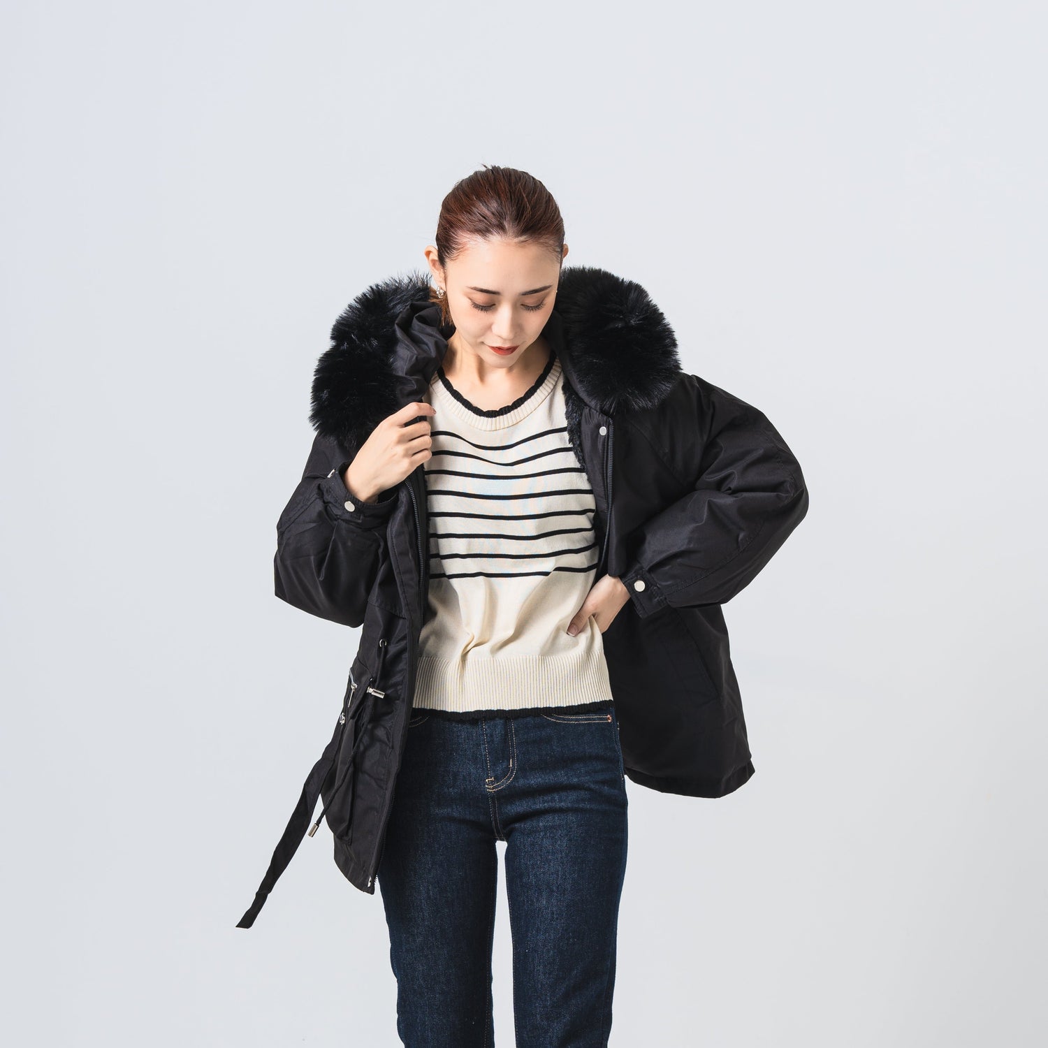 ファー付きウエストドロストコート