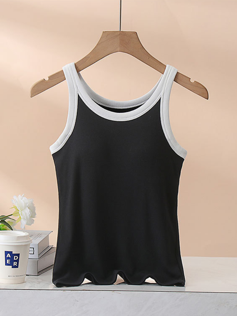 コントラストカラーカップ付きタンクトップ