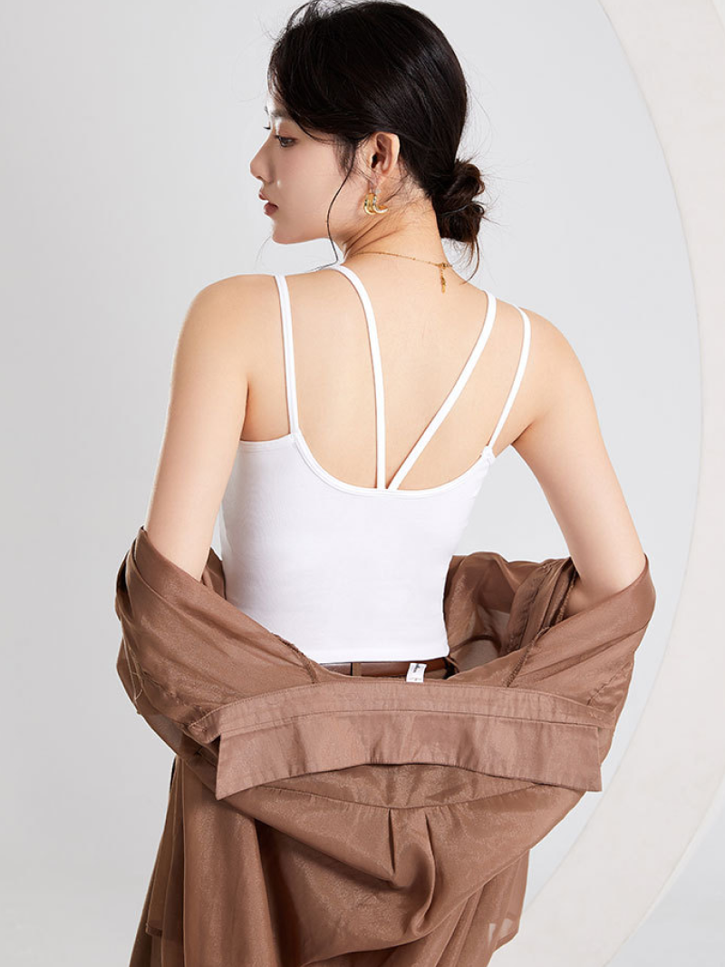 バッククロスカップ付きキャミ