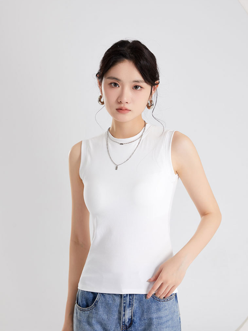 クルーネックカップ付きノースリーブトップス