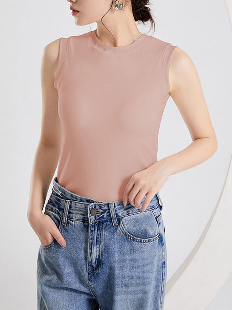 クルーネックカップ付きノースリーブトップス