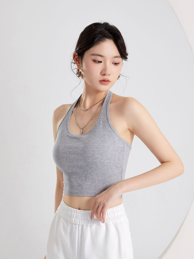ホルターネックカップ付きタンクトップ