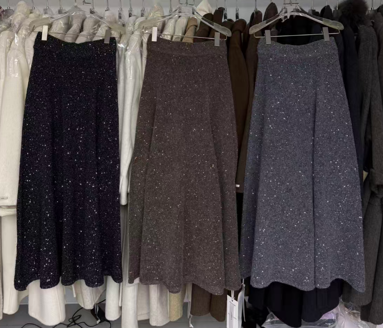 Set fair対象 | 27日(金)0:00～【即納】ラメニットロングスカート