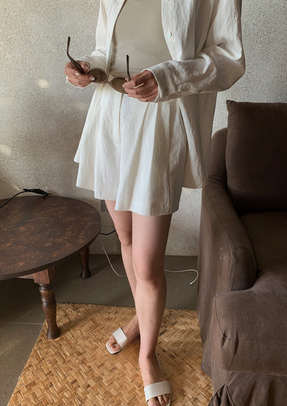 ナチュラルタックショートパンツ