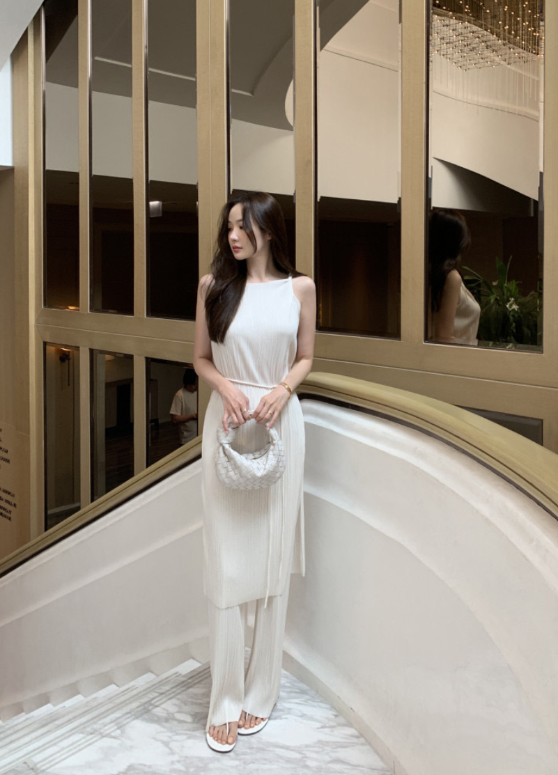 【即納】[ Influencer Recommend ]サイドスリットプリーツセットアップ