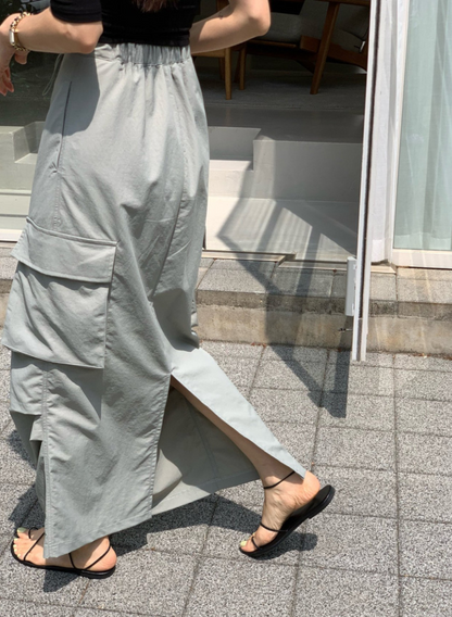 ドロストカーゴロングスカート