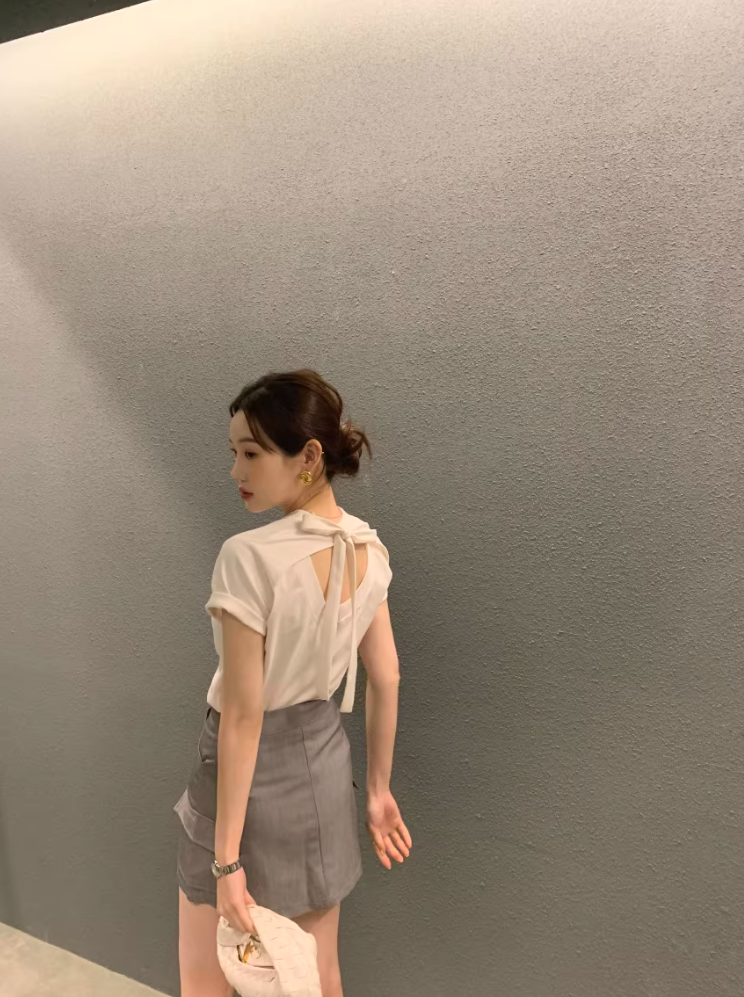 【7/4(金)12:00～販売START】バックリボンブラウス