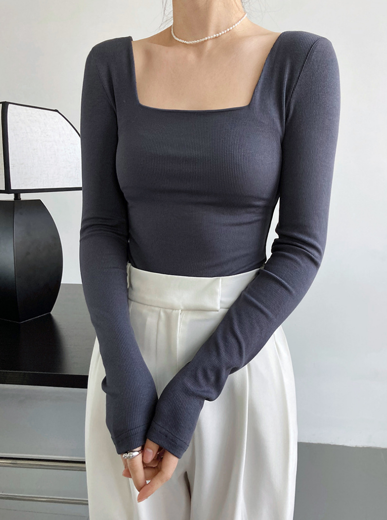 スクエアネックスリムカットソー