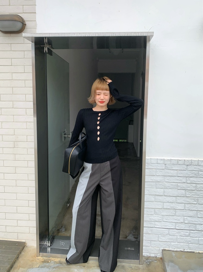 [ Influencer Recommend ]【一部即納】フロントカットアウトリブニットトップス