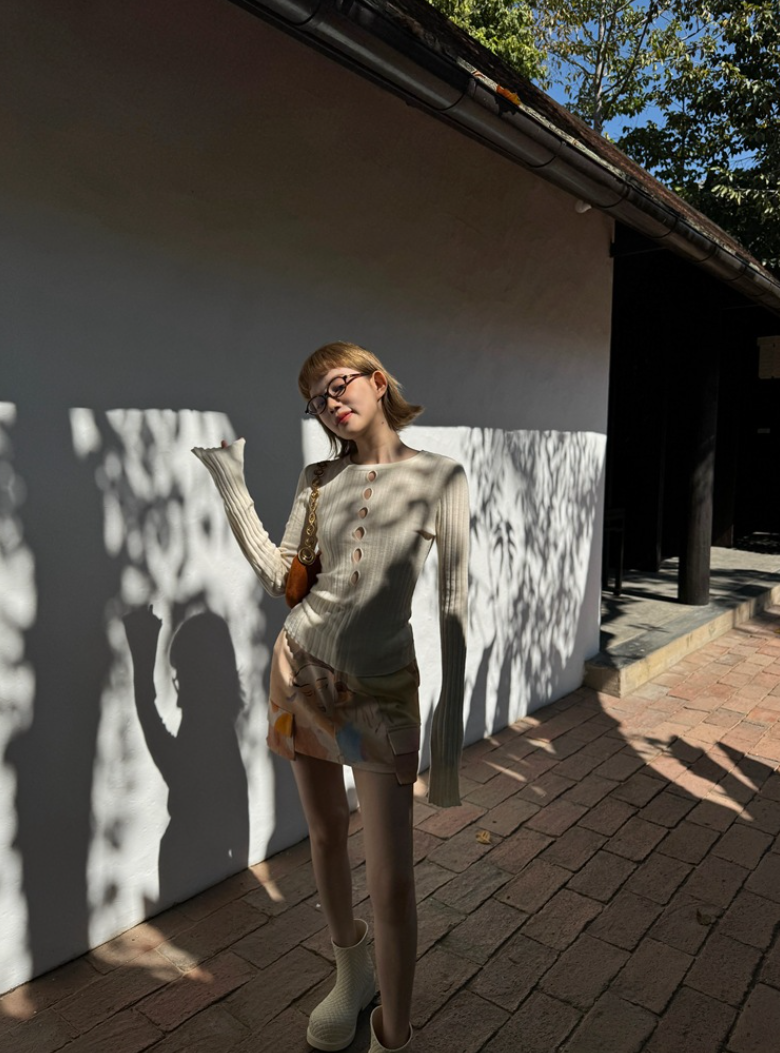 [ Influencer Recommend ]【一部即納】フロントカットアウトリブニットトップス