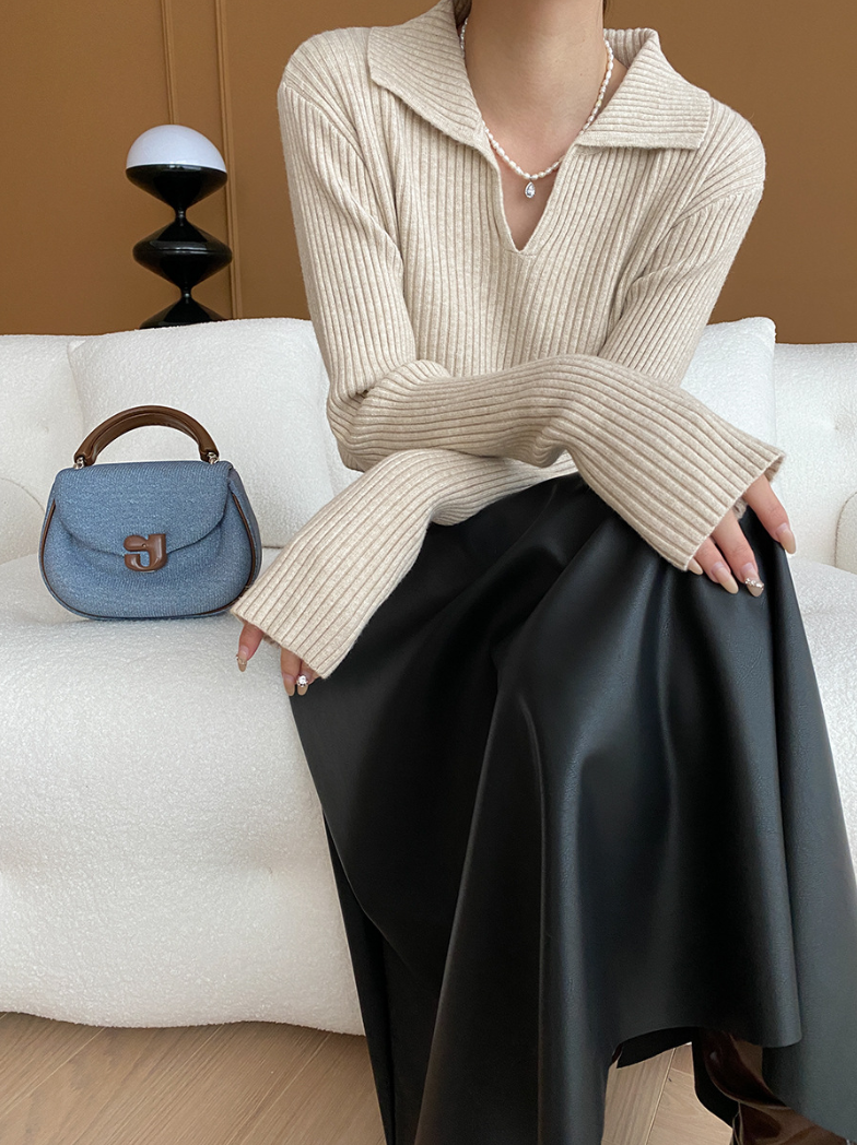 リブカラーニットプルオーバー