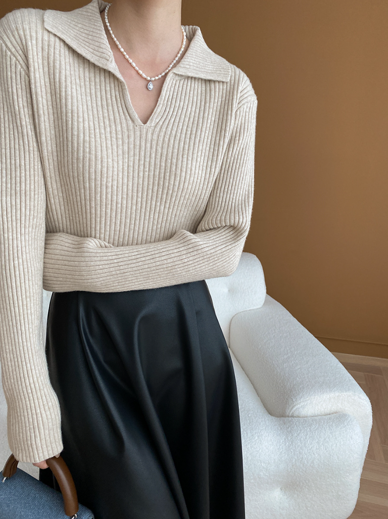 リブカラーニットプルオーバー