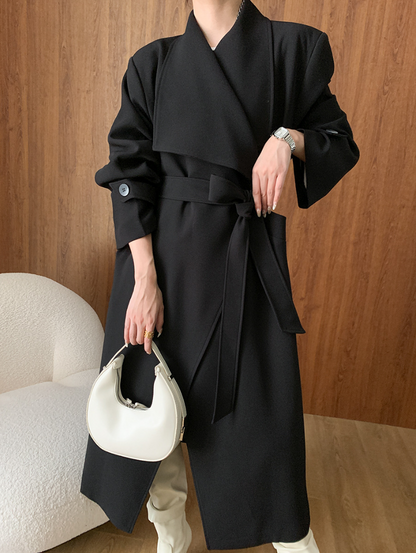 ラペルカラーベルト付きロングトレンチコート