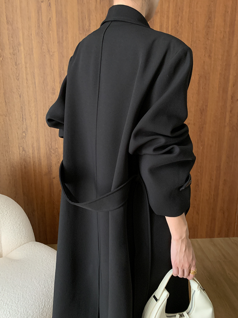 ラペルカラーベルト付きロングトレンチコート