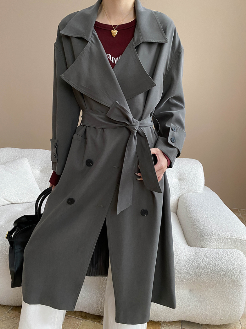 ダブルボタンロングトレンチコート