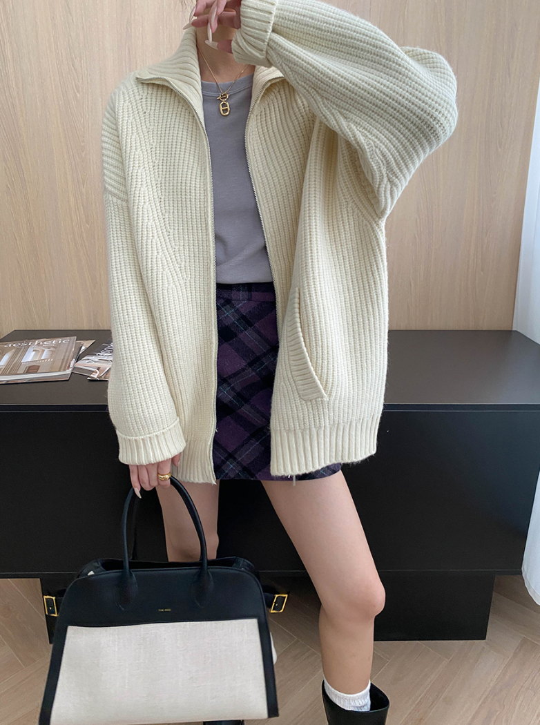 ハイネックジップアップニットカーディガン