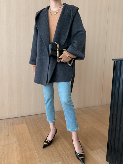 フード付きショートコート