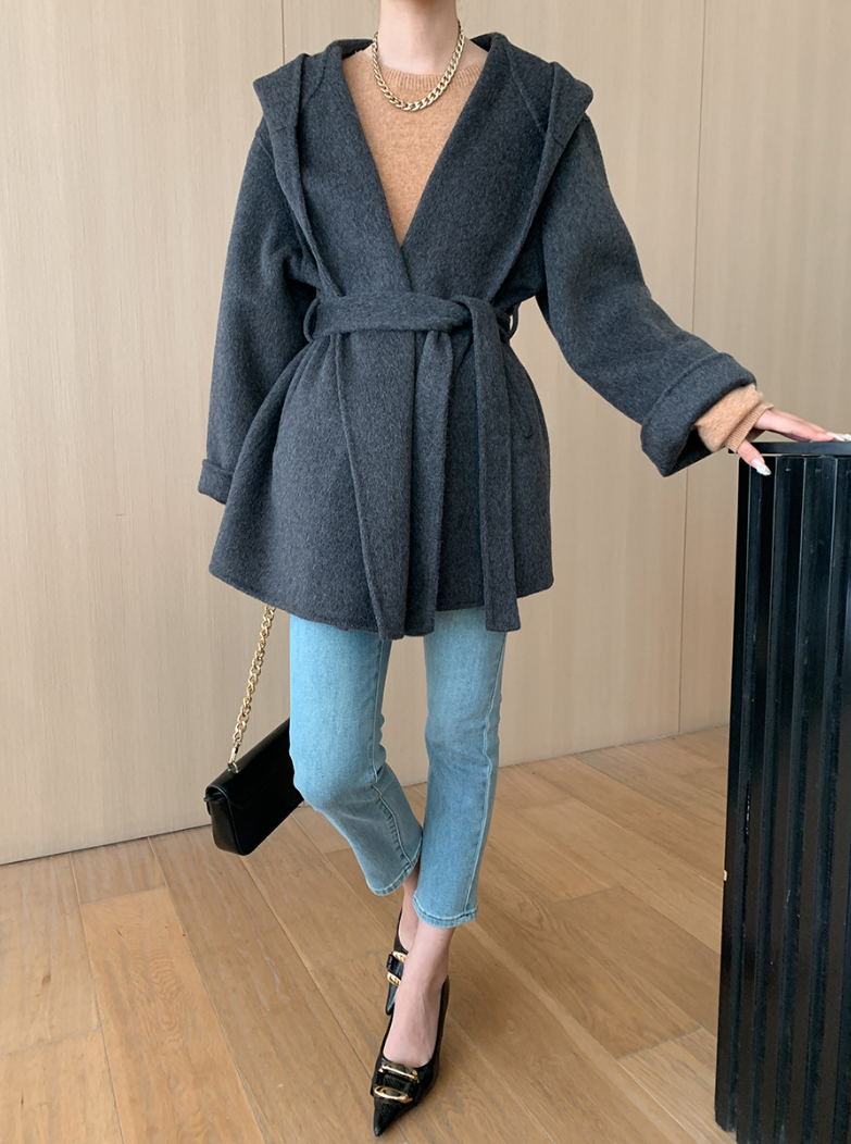 フード付きショートコート