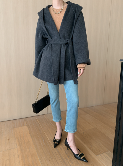 フード付きショートコート