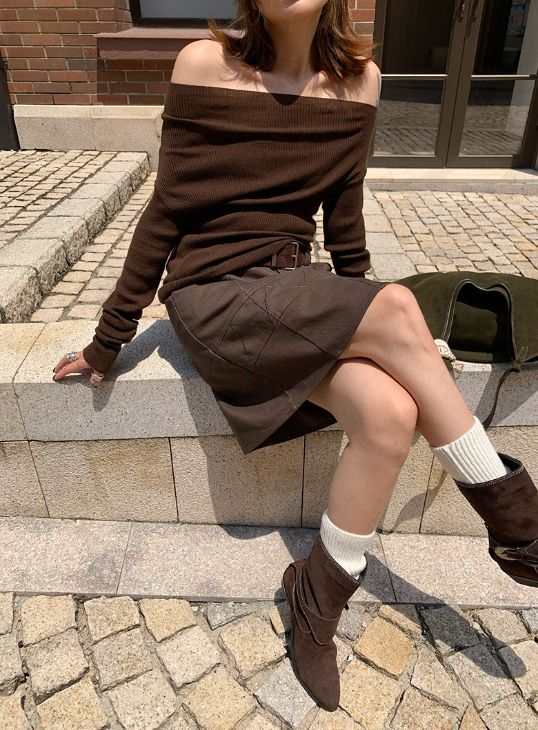 オフショルダースリムリブニットトップス