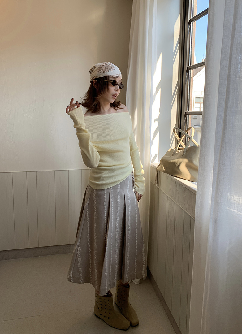 オフショルダースリムリブニットトップス