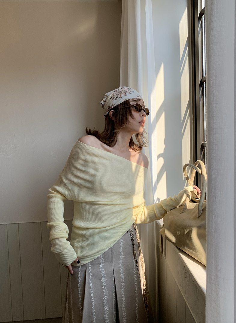 オフショルダースリムリブニットトップス