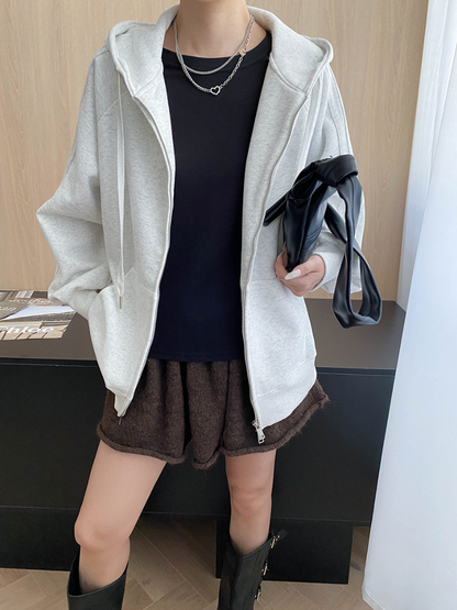 ロゴポイントオーバージップパーカー