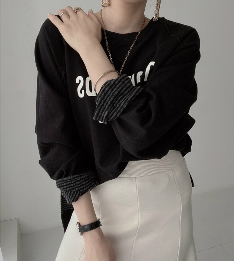 ロゴラグランスウェットプルオーバー