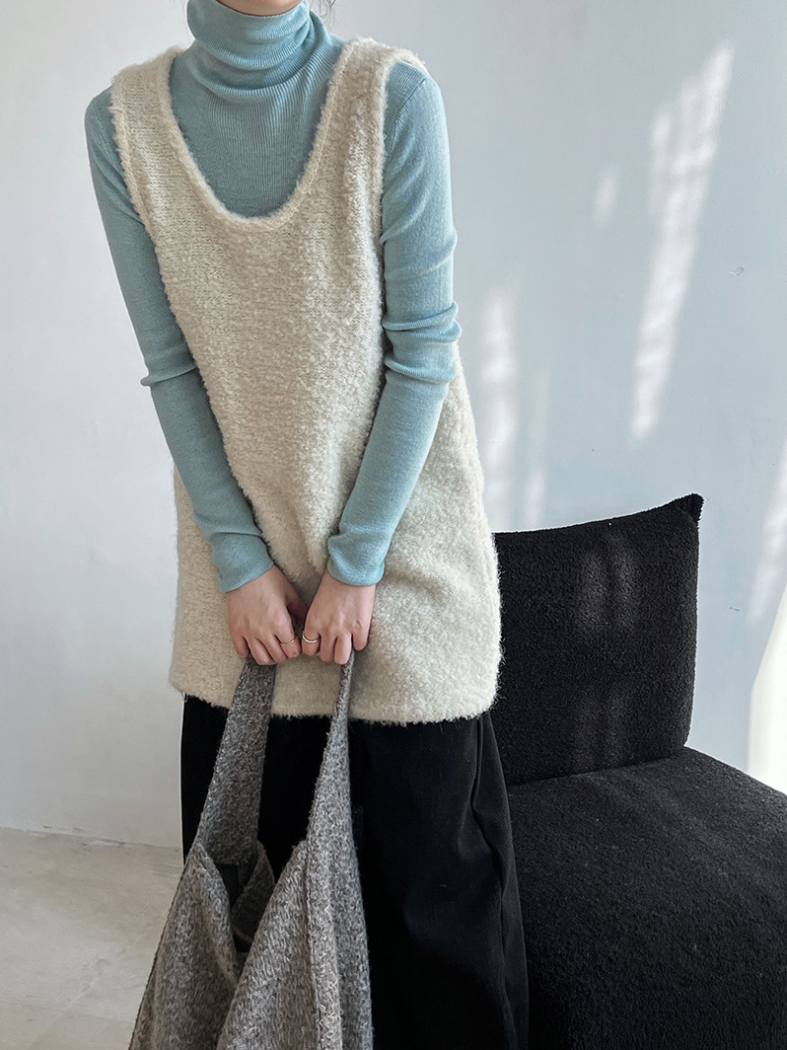 ボアタッチニットベストワンピース