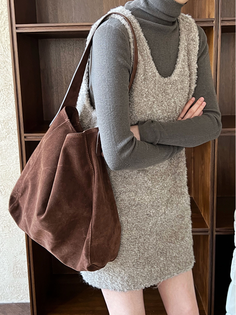 ボアタッチニットベストワンピース