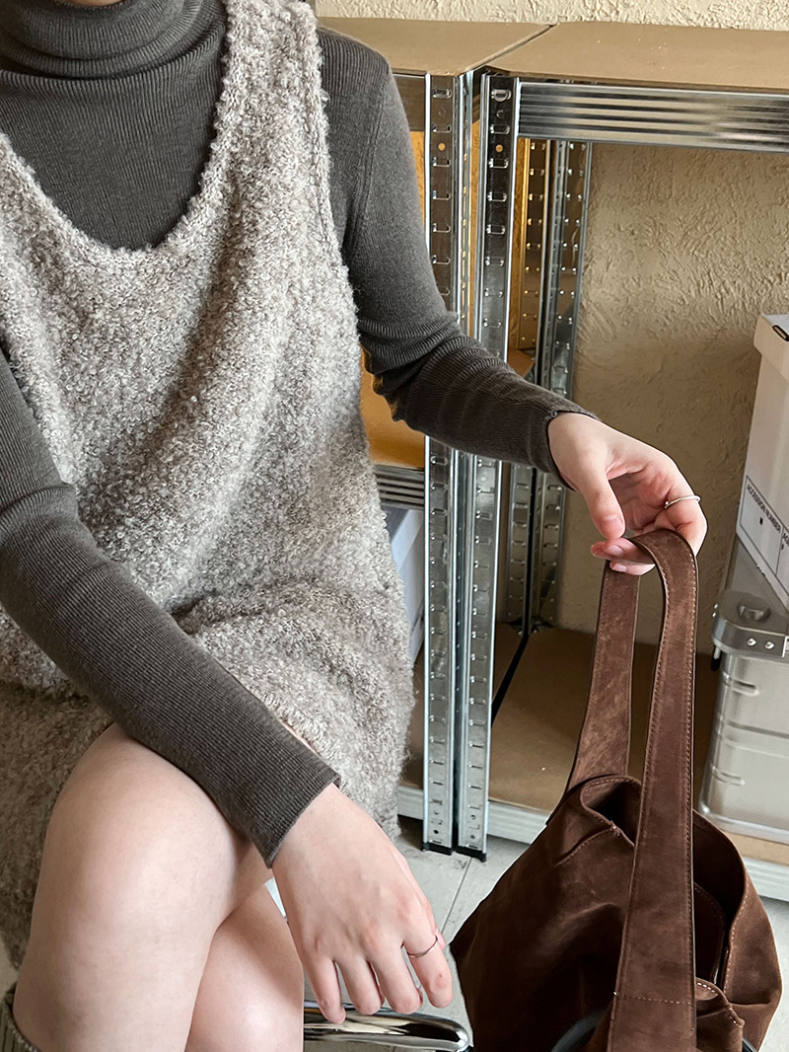 ボアタッチニットベストワンピース