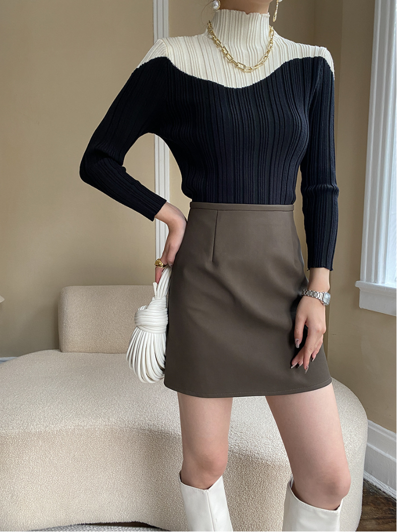 フェイクレザーミニスカート