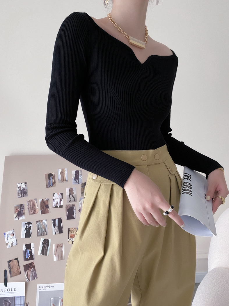 カーブネックリブニットトップス