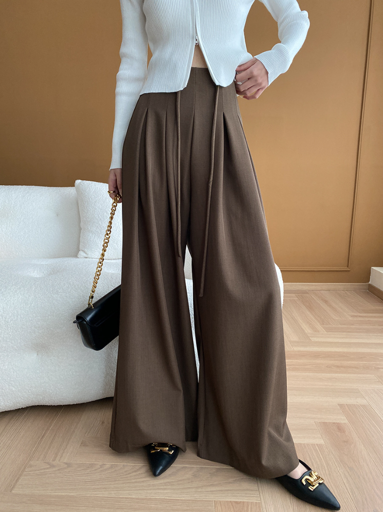 【10/31(金)PM12:00～販売START】タックデザインハイウエストワイドパンツ