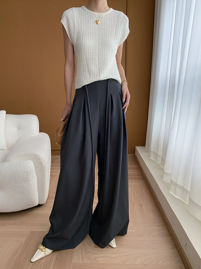 【10/31(金)PM12:00～販売START】タックデザインハイウエストワイドパンツ