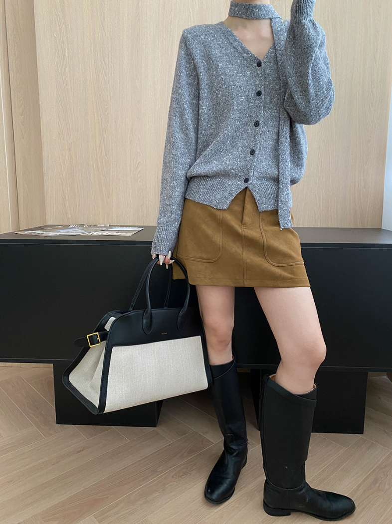 タイリボンVネックカーディガン