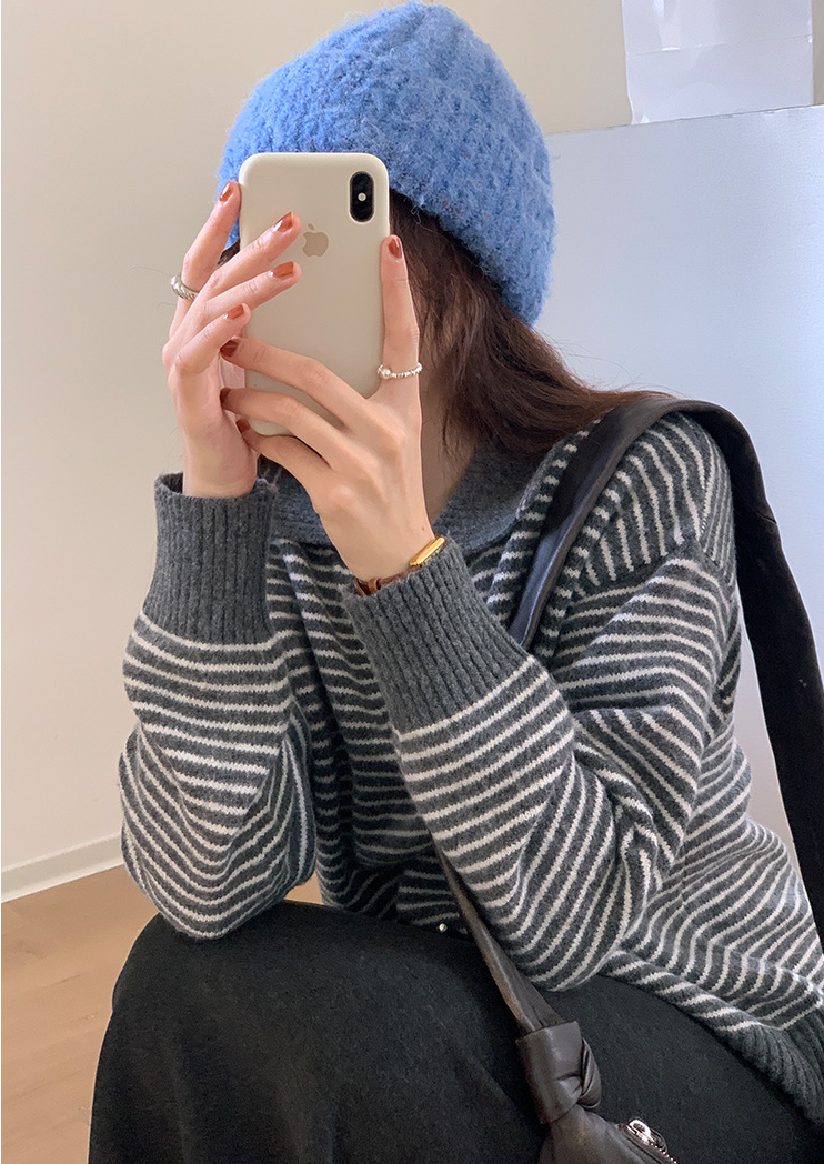 ボーダーカラーニットプルオーバー