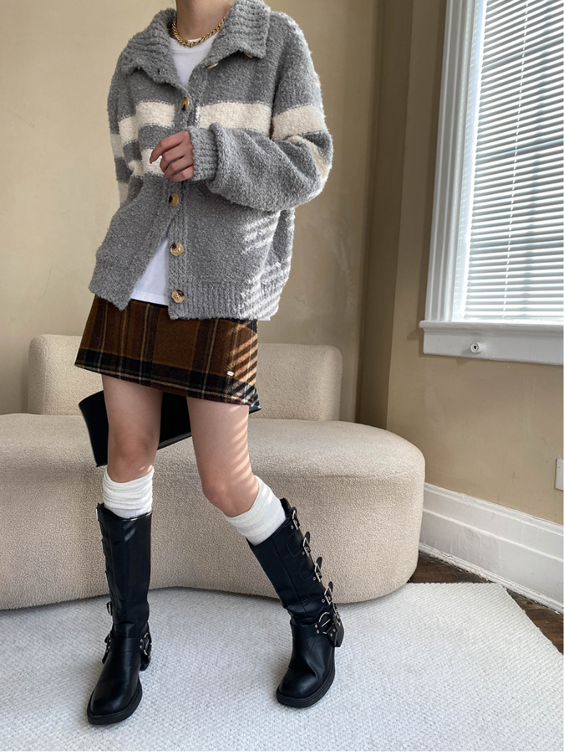 チェックツイードミニスカート