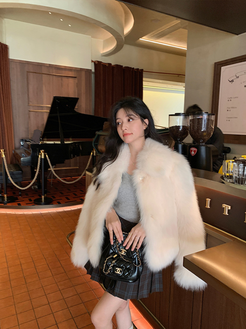 【11/7(金)PM12:00～販売START】フェイクファーショートジャケット