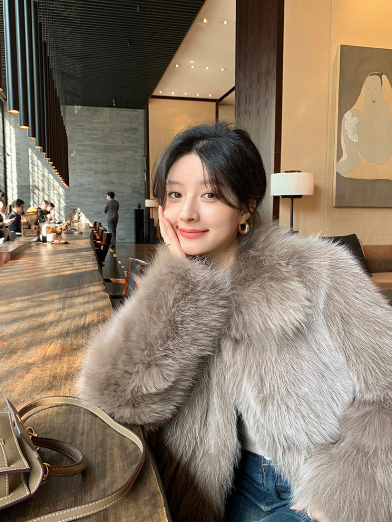 【11/7(金)PM12:00～販売START】フェイクファーショートジャケット