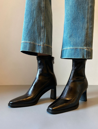 【11/7(金)PM12:00～販売START】フェイクレザーショートブーツ