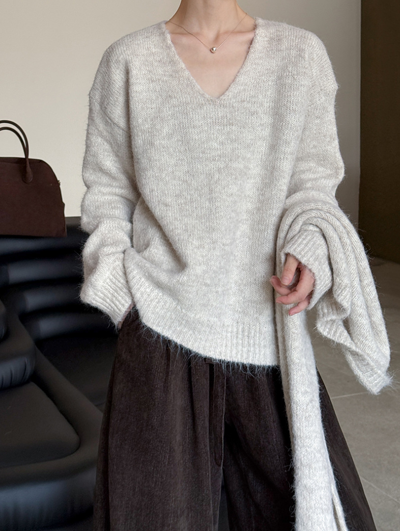 【11/7(金)PM12:00～販売START】ニットショール付きVネックプルオーバー
